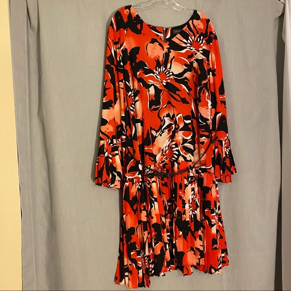 THE LIMITED Madison Ave Floral Pleated Dress 18W - Picture 7 of 13